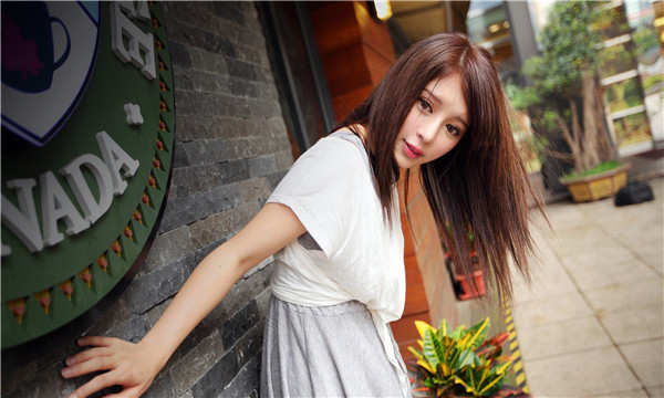 洪泽想找一个女性生孩子给报酬-｛找个女人生孩子多少钱｝